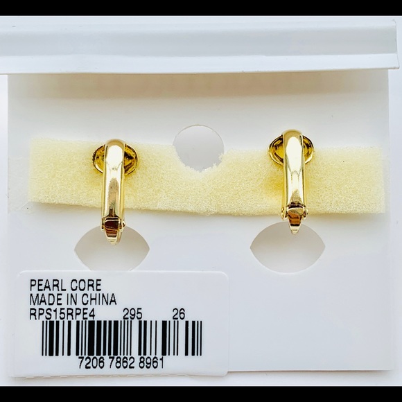 Charter Club Gold Tone Clip On Stud Earring Pearl - Picture 4 of 4